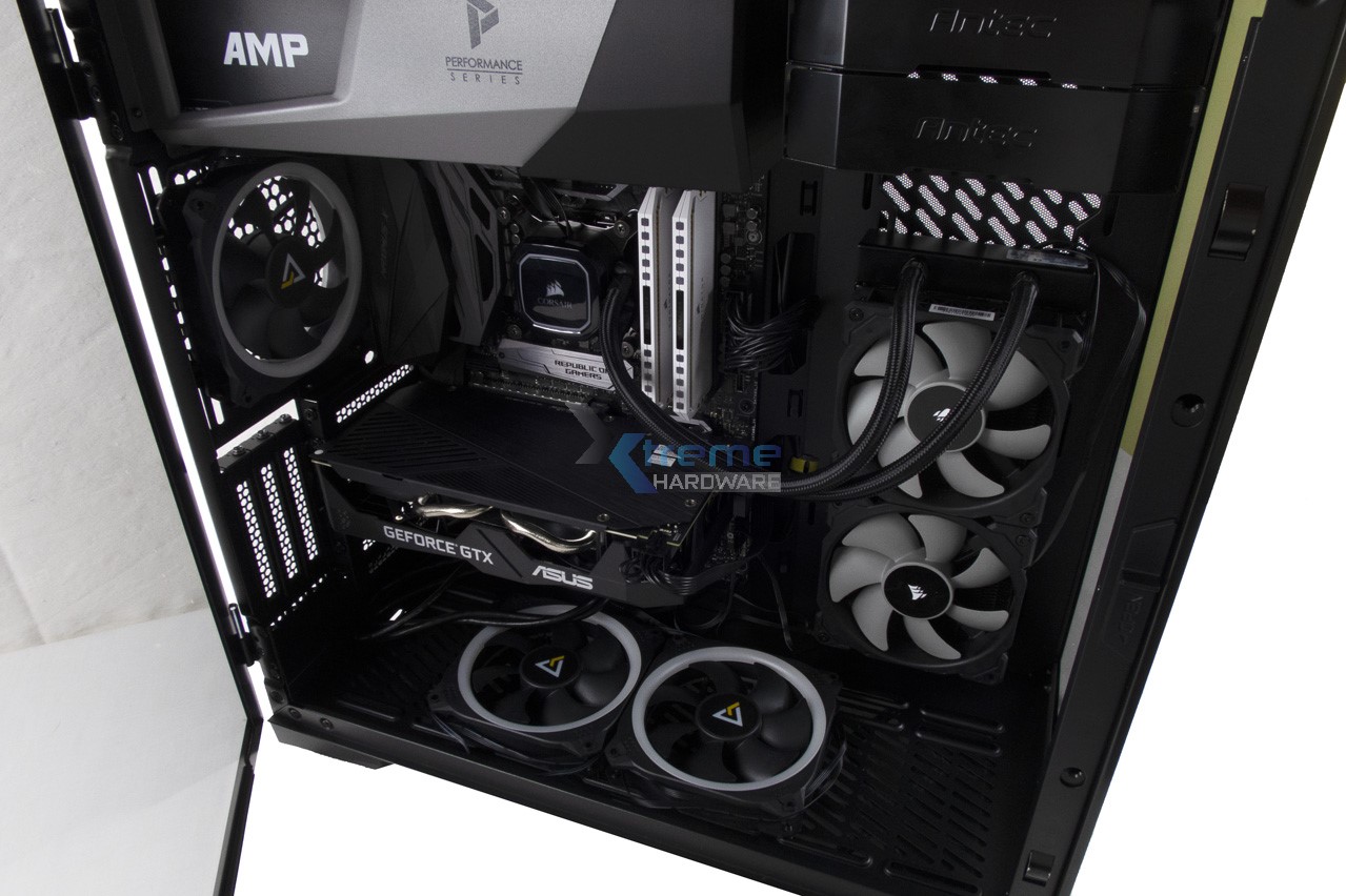 Antec P120 Crystal 40 ae856