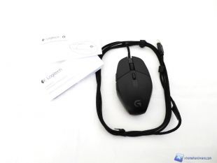 Logitech-G303-7